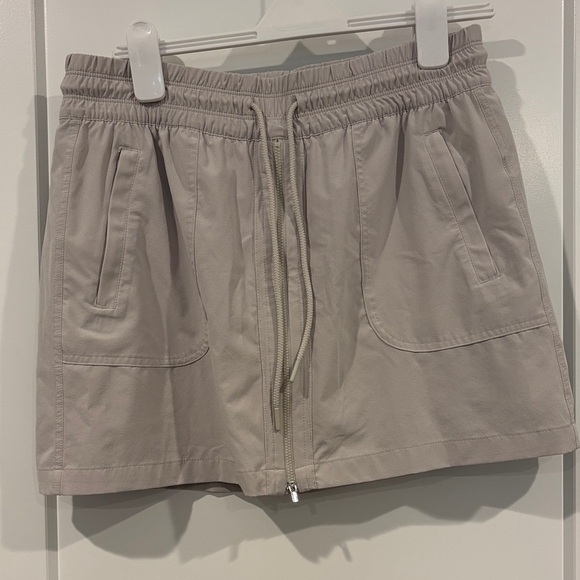 Athleta Womens Skort 12 - Picture 1 of 4